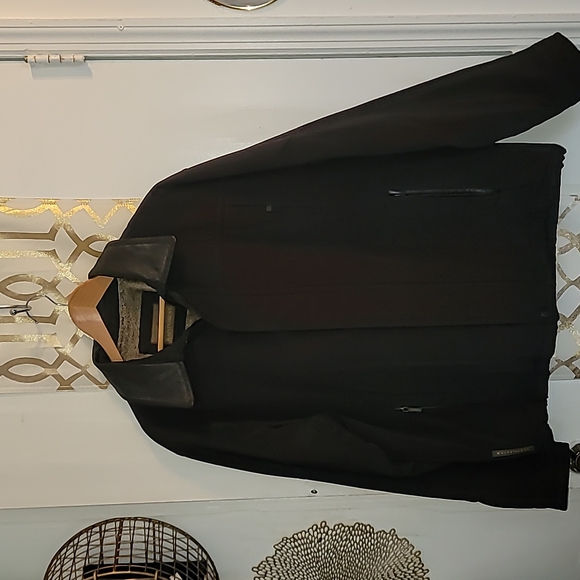 Perfect for outdoors Rainforest Jacket RN#64311 - Picture 14 of 16